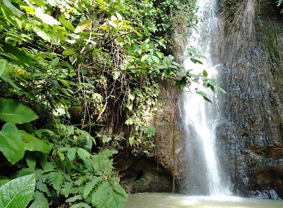 Air Terjun Batu Putu