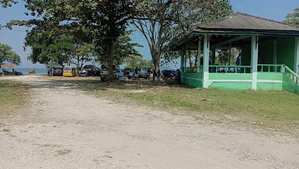 Pantai Lempasing Indah